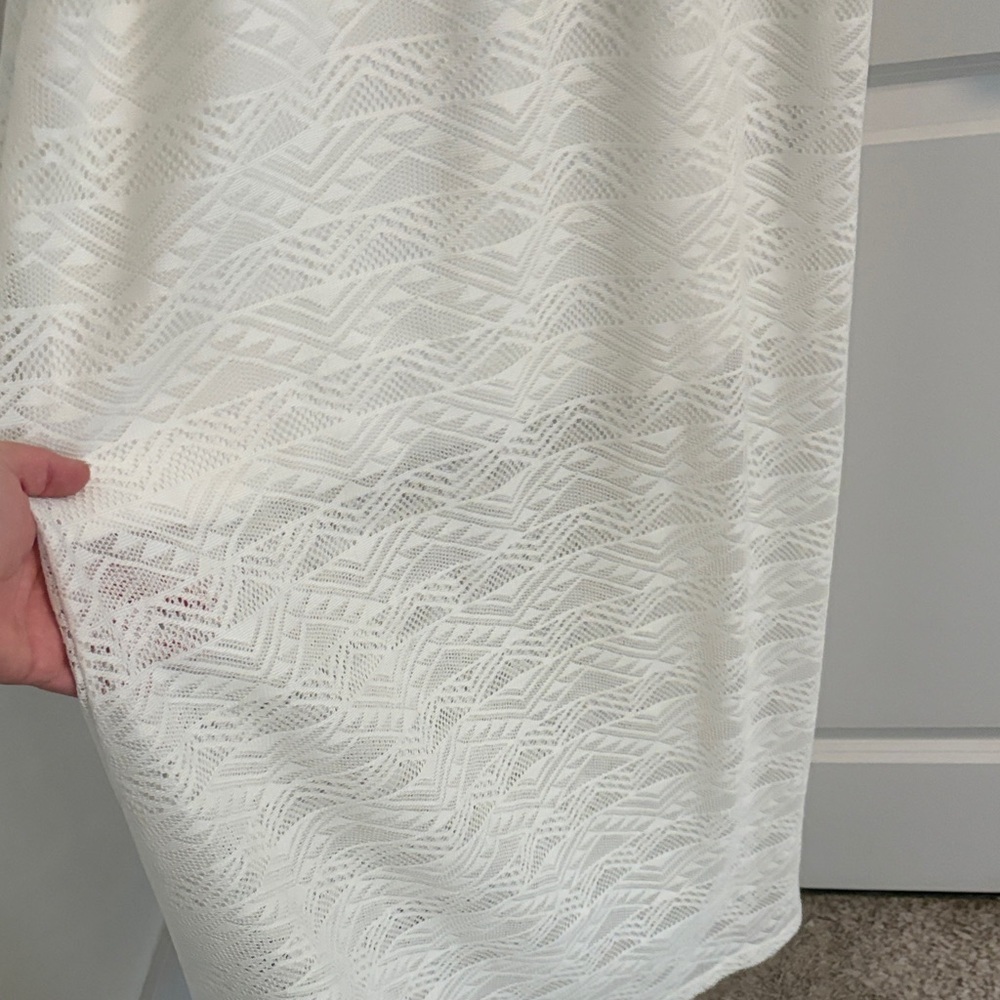 Charlotte Russe Ivory Lace Top - Picture 4 of 6